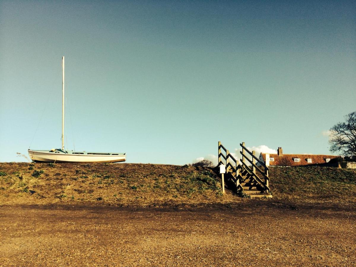 2 Bedroomed Fisherman'S Cottage Near Quay ブレイクニー エクステリア 写真
