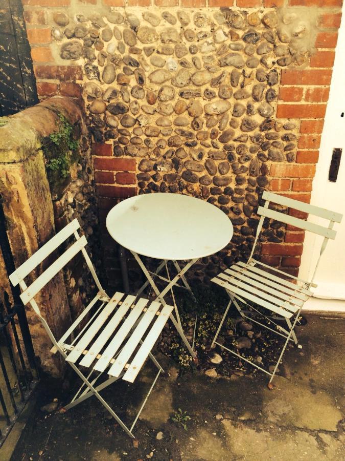 2 Bedroomed Fisherman'S Cottage Near Quay ブレイクニー エクステリア 写真