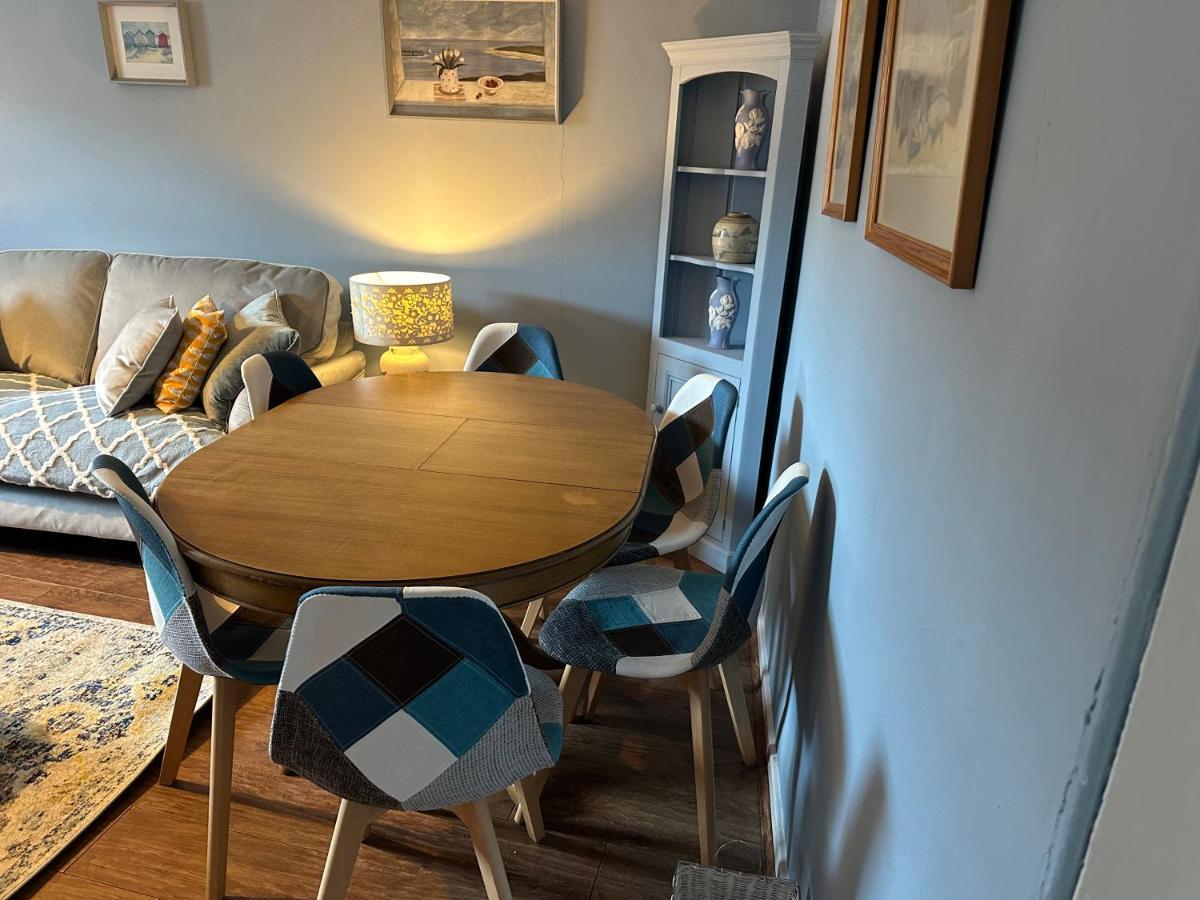 2 Bedroomed Fisherman'S Cottage Near Quay ブレイクニー エクステリア 写真