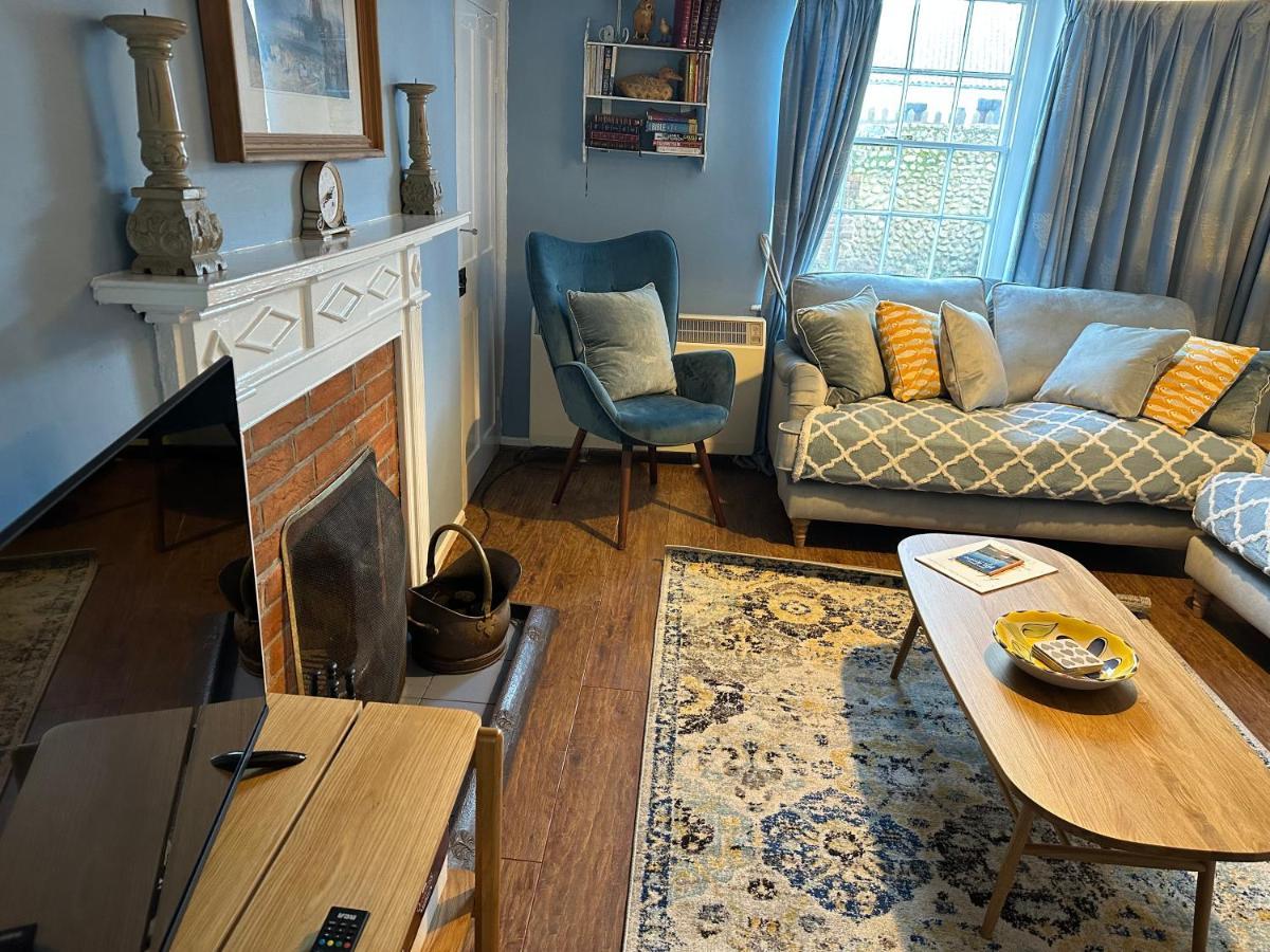 2 Bedroomed Fisherman'S Cottage Near Quay ブレイクニー エクステリア 写真
