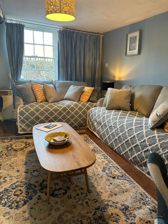 2 Bedroomed Fisherman'S Cottage Near Quay ブレイクニー エクステリア 写真