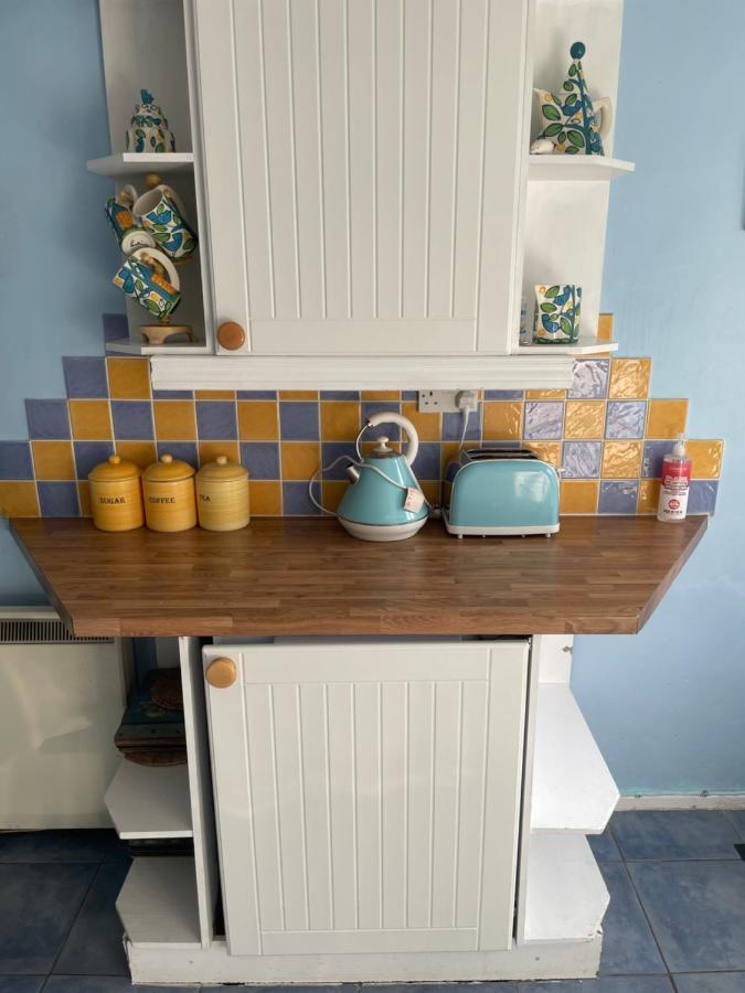 2 Bedroomed Fisherman'S Cottage Near Quay ブレイクニー エクステリア 写真