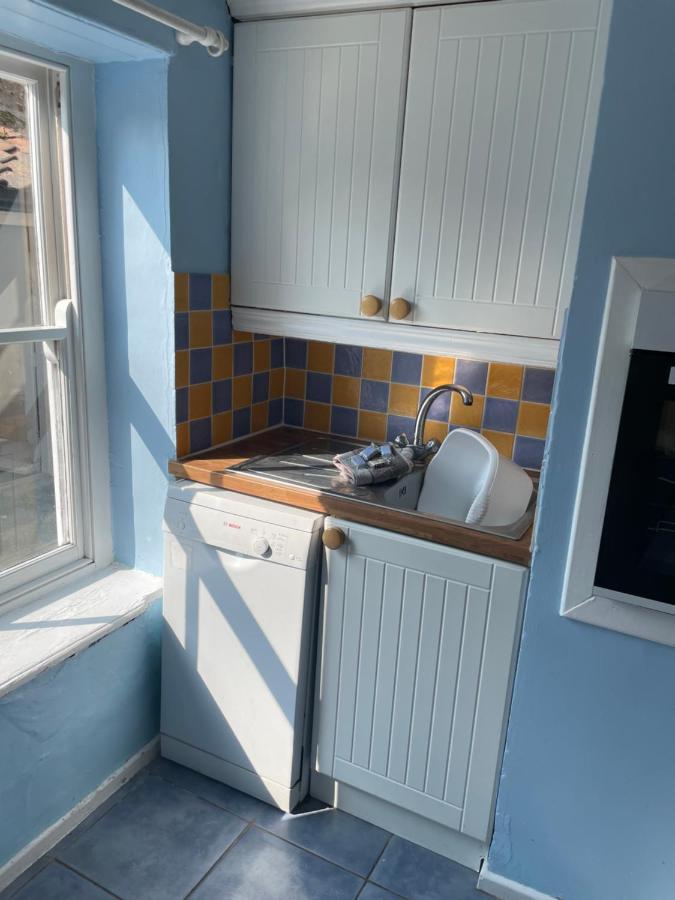 2 Bedroomed Fisherman'S Cottage Near Quay ブレイクニー エクステリア 写真